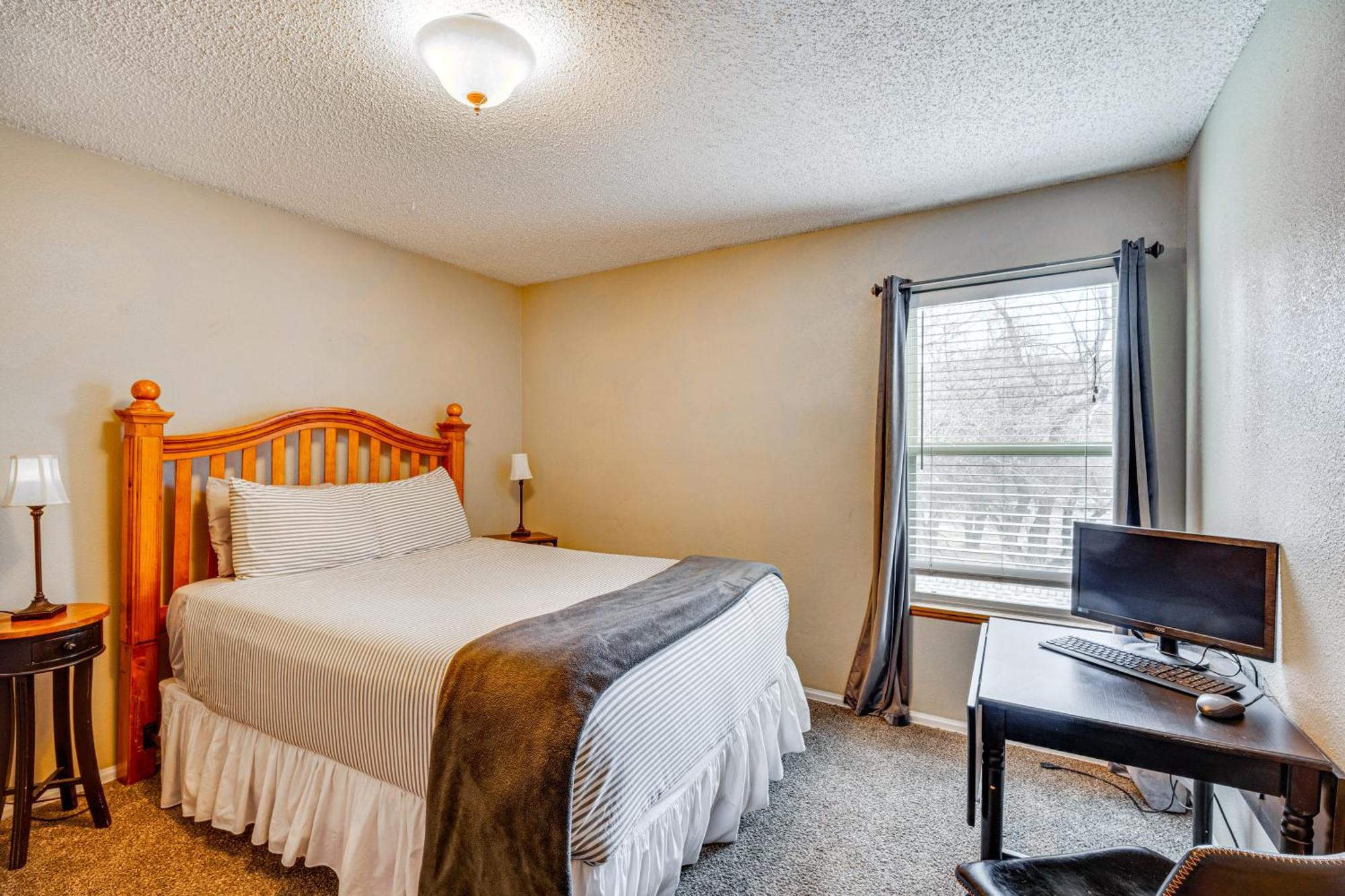 Apartamento Manitou Springs Escape With Aandc And Private Deck! Exterior foto